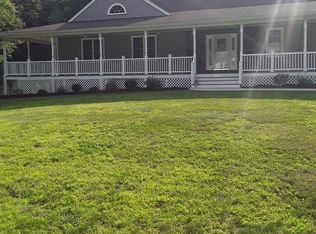 633 Black Plain Rd, North Smithfield, RI 02896