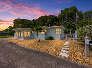7 Belair Drive, Boynton Beach, FL 33435