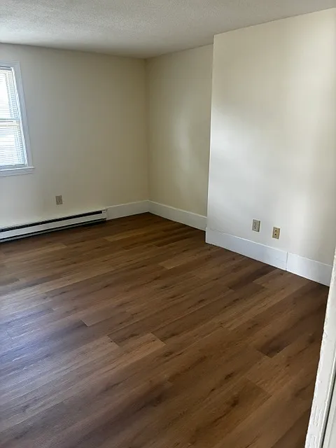 1 bed, 800 sqft, $1,650 — Photo 4