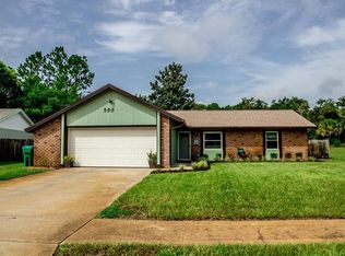 390 Panama Cir, Winter Springs, FL 32708