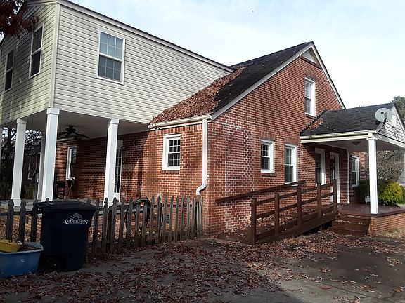 Left side&Back porches,MasterSuite