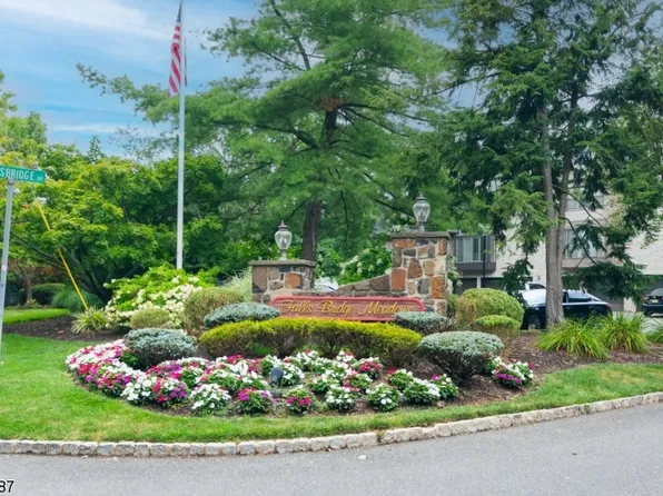 16 Tow Path Cres #16, Totowa Boro, NJ 07512