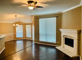 8773 Lariat Cir, Fort Worth, TX 76244