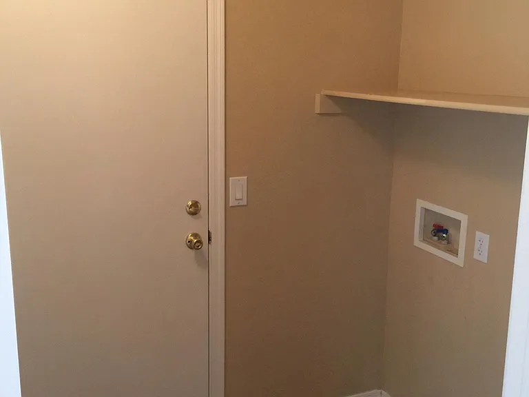 42317 W Oakland Dr — Photo 5