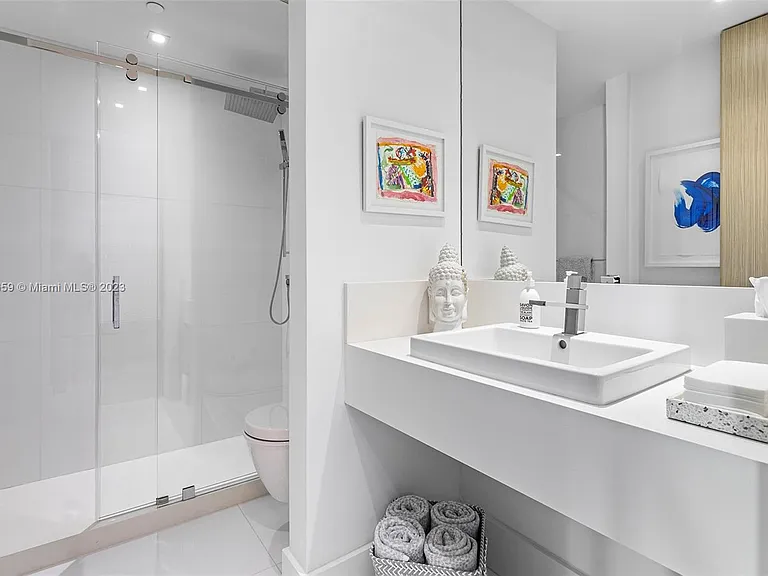 2122 Fisher Island Dr #2122 — Photo 36
