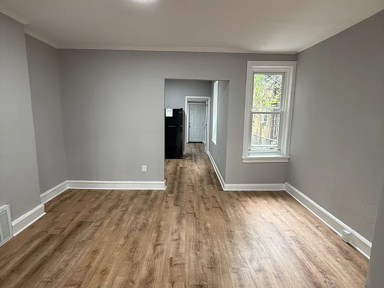 3924 Pennsgrove St — Photo 5