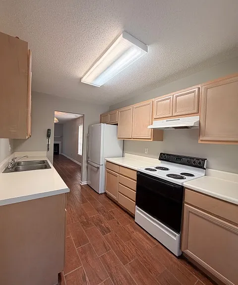 51 Heritage Village Ln — Photo 3