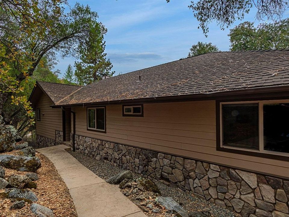 1st image of 49760 Sundance Pl