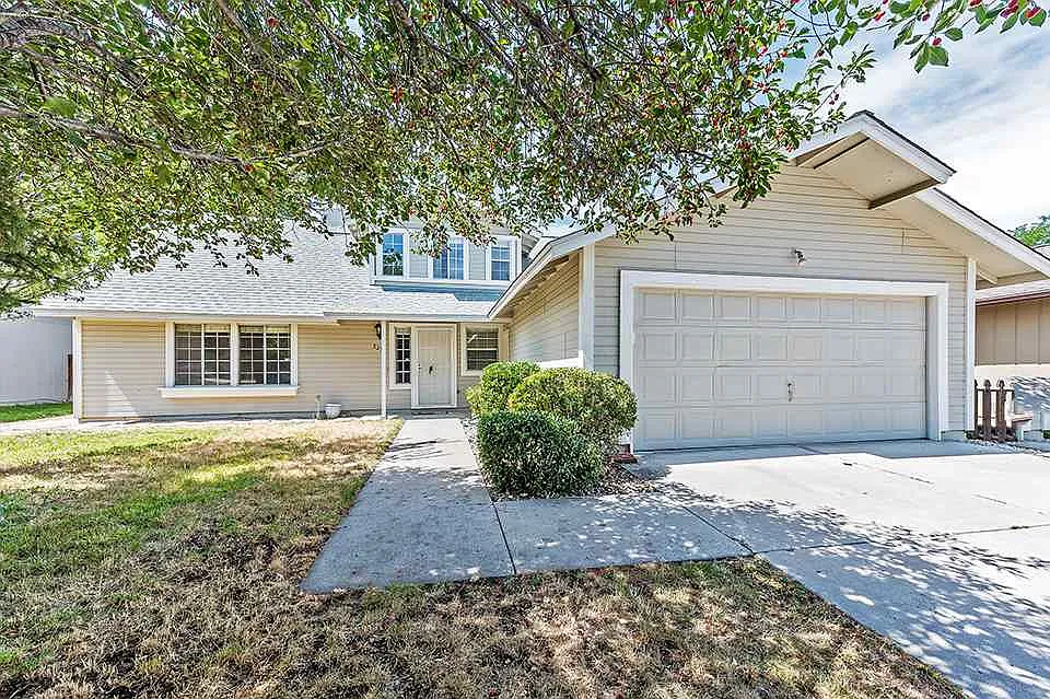 8251 Dixon Ln photo 1