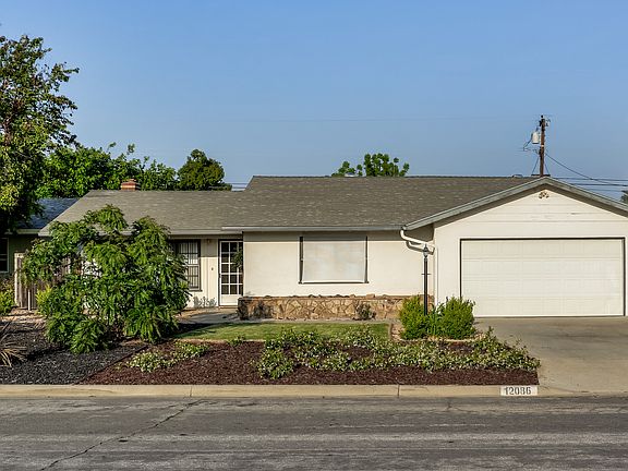 2nd image of 12086 Deerwood Ln