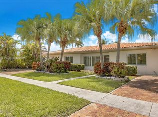 2085 Ixora Rd, North Miami, FL 33181