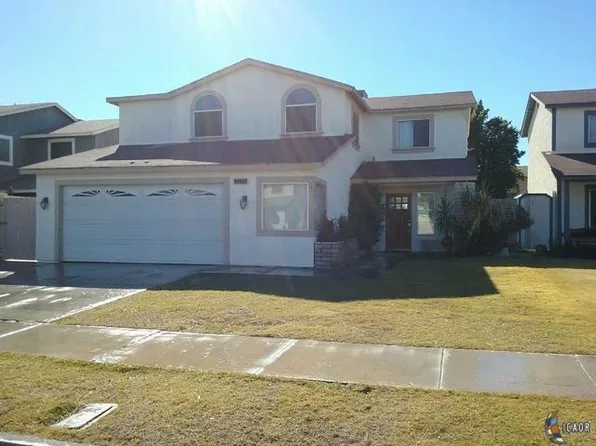 2331 W Elm Ave, El Centro, CA 92243