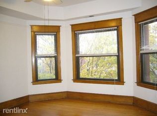 2943 N Mildred Ave, Chicago, IL 60657
