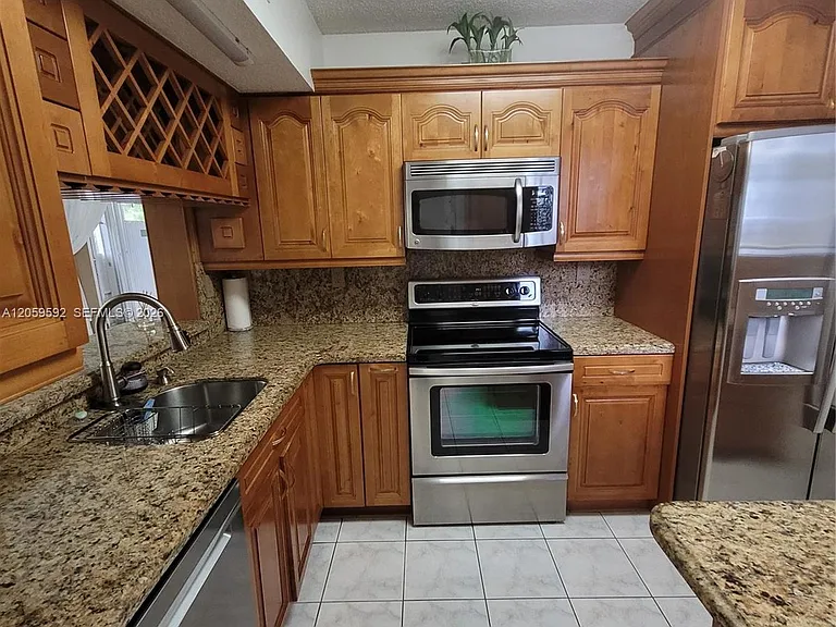 1114 NW 124th Ct #101 — Photo 7