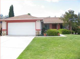 1241 Crestview Dr, Hollister, CA