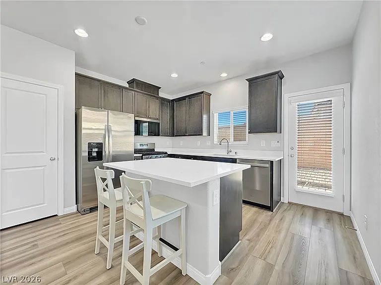 40 Cadence Crest Ave — Photo 5