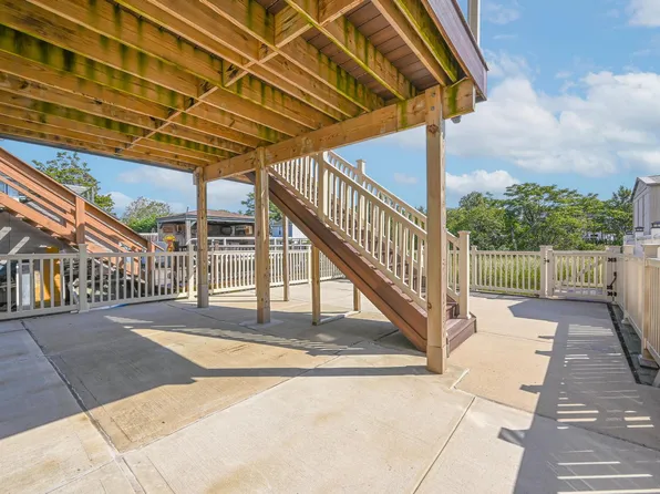 20 West 18th Road image 24 of 34