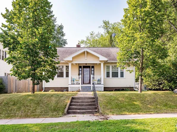 1202 Carlton Ave, Cloquet, MN 55720