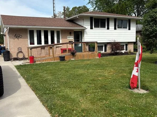 46 Ottawa Dr, Chatham Kent, ON N7L 2J6