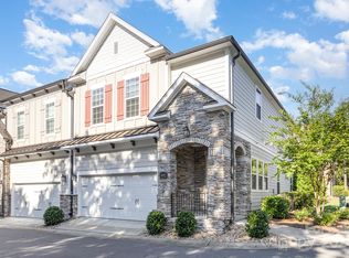 9002 Boling Green Dr, Charlotte, NC 28277