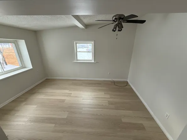 2680 Mott Ave, Waterford, MI 48328