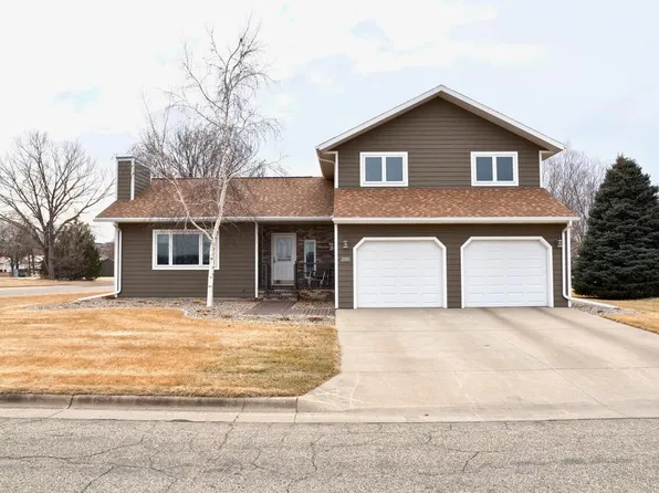 205 Shimrose Dr, Fort Pierre, SD 57532