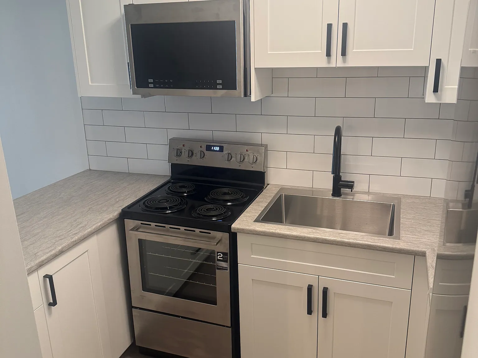 Casa Del Mar Apartments — Photo 3