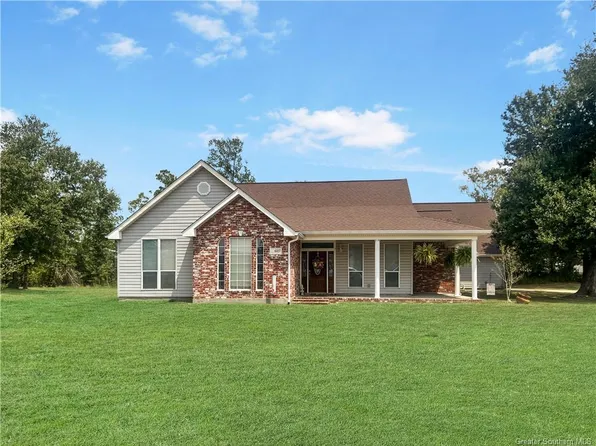 4217 Evelyn Gay Ln, Sulphur, LA 70665