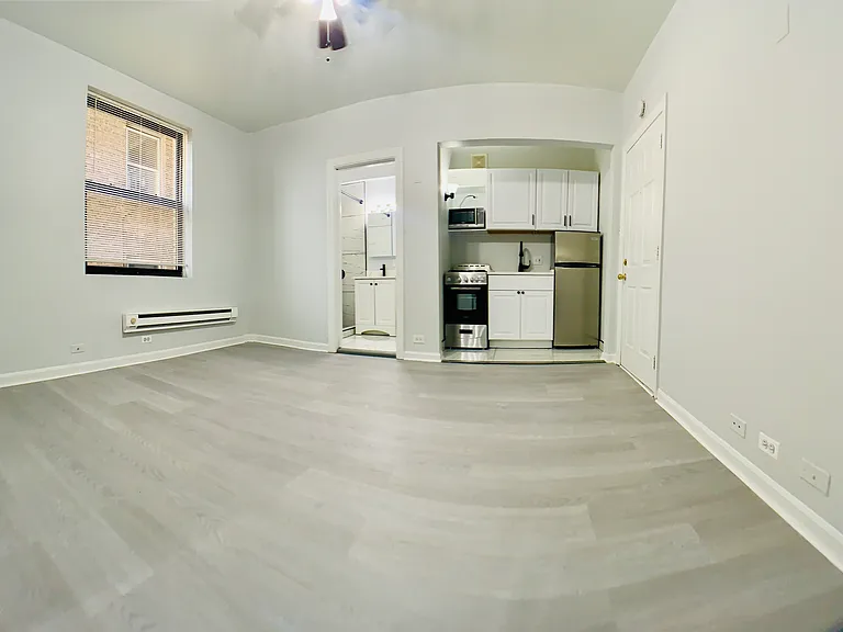 ANGELUS APARTMENTS — Photo 19