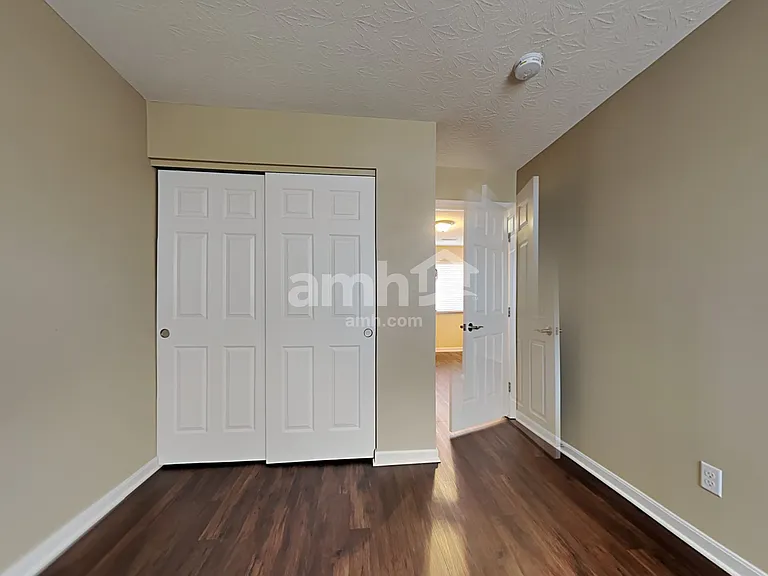 6580 Riverview Ave — Photo 18