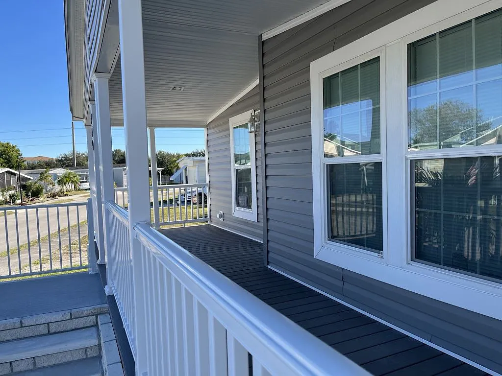 3 bed, 2.0 bath, 1459 sqft, $1,799 — Photo 2