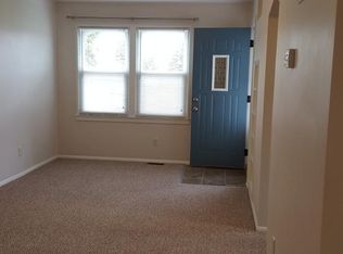 1432 Dixie Dr, Monroe, MI 48162