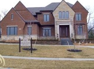 3726 Thatcher Dr, Rochester Hills, MI 48309