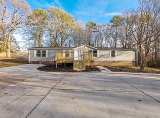 363 Goldsmith Rd, Simpsonville, SC 29681