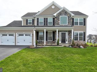 124 Shade Tree Dr, Lancaster, PA 17603