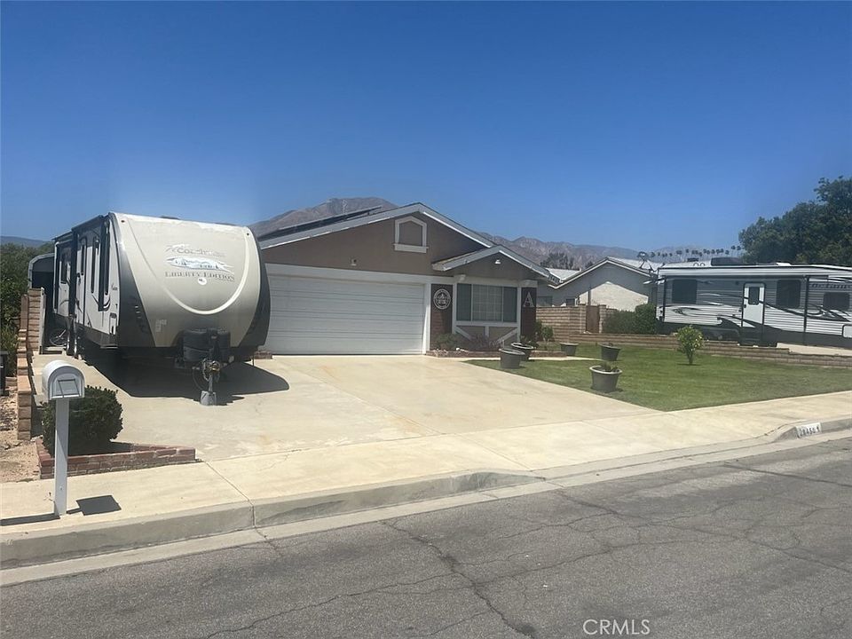 1st image of 28450 Sycamore Dr