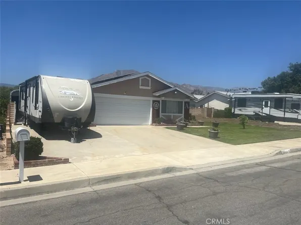 28450 Sycamore Dr, Highland, CA 92346