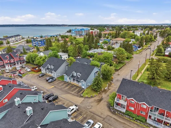 5220 W 50a Ave #1103, Sylvan Lake, AB T4S 1E5