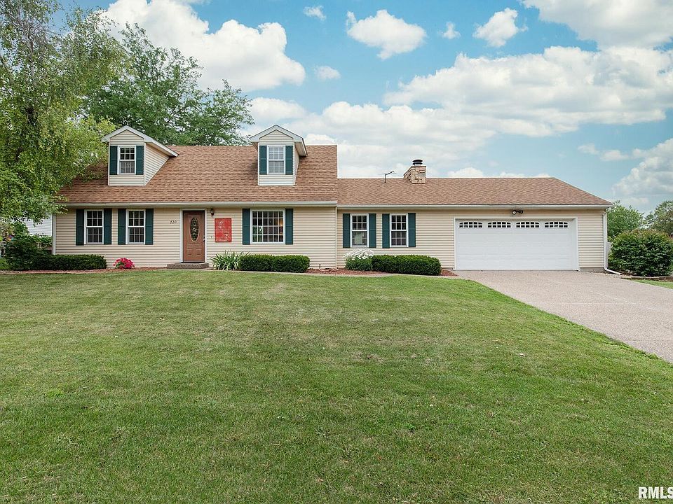 1st image of 720 Blackbird Ct