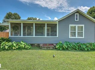 1207 S 4th St, Rogers, AR 72756