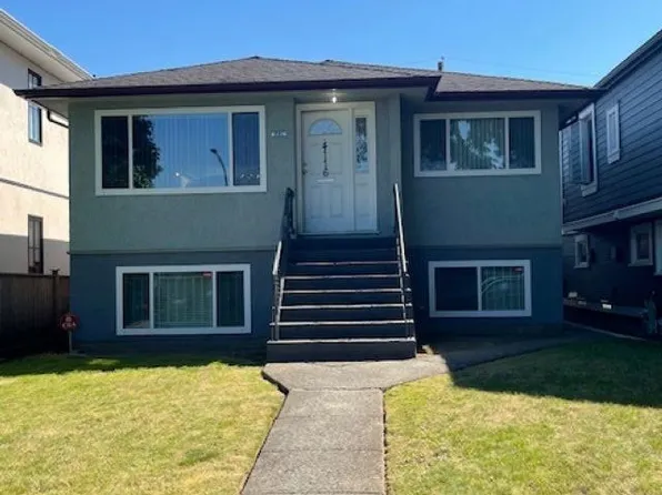 4116 Cambridge St, Burnaby, BC V5C 1G9
