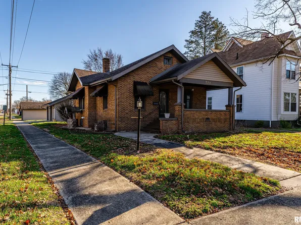 328 N McLean St, Lincoln, IL 62656