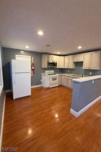 726 E 6th St #2, Plainfield, NJ, 07062