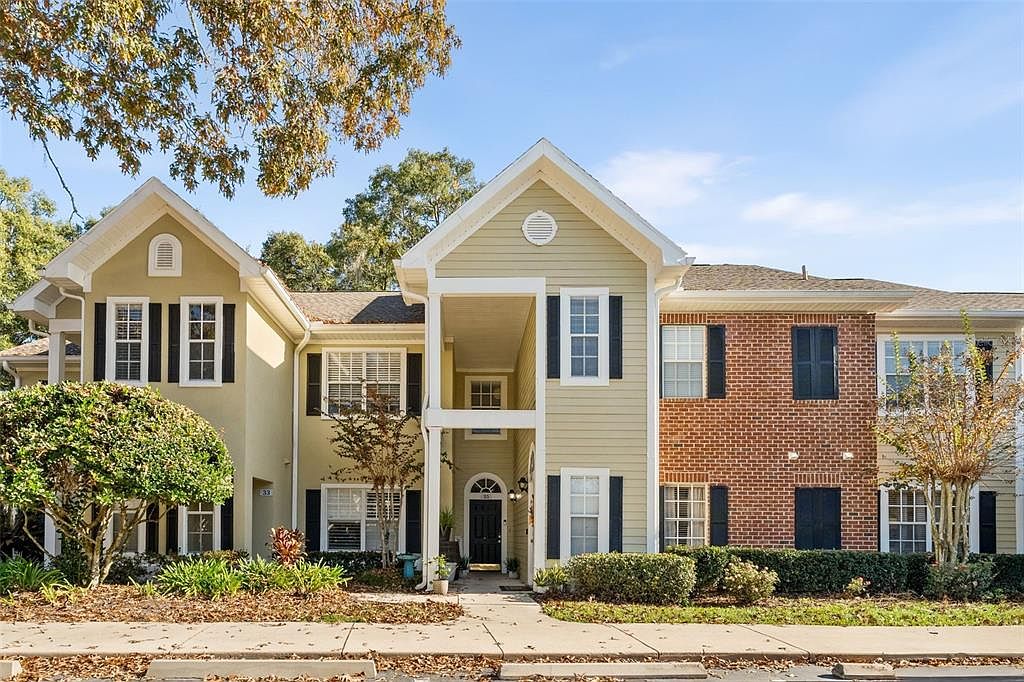 10000 SW 52nd Ave APT 35