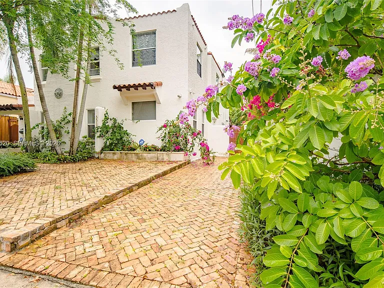 3514 Crystal Ct — Photo 34