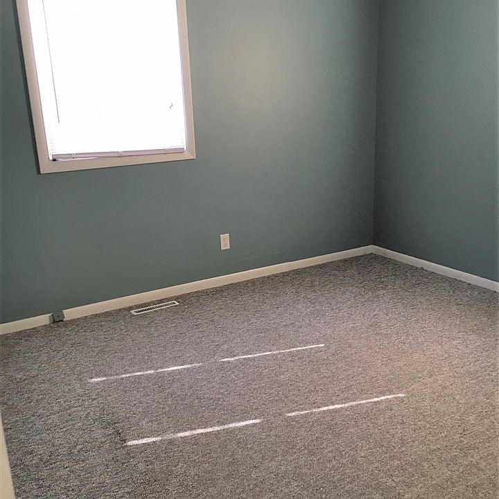 2nd image of 280 9th St NW