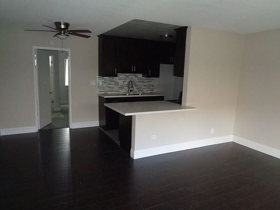 3rd image of 359 Obispo Ave APT 15