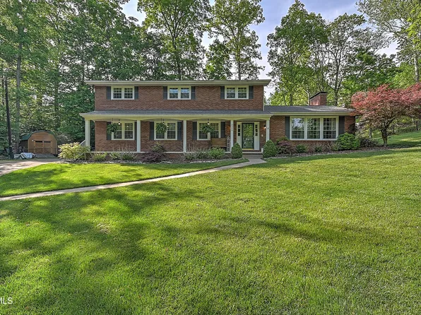 2309 Oxford Ct, Kingsport, TN 37660