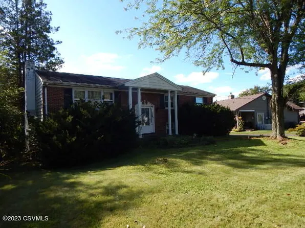 29 Macintosh Rd, Shamokin Dam, PA 17876