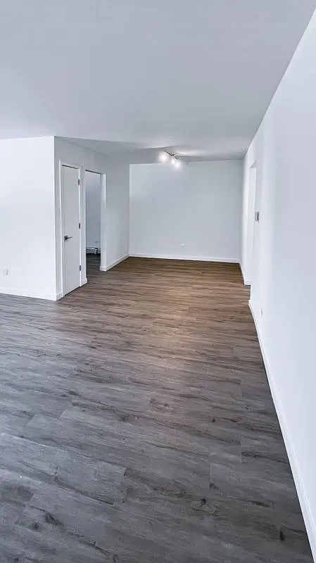 2 bed, 1.5 bath, 1100 sqft, $2,265 — Photo 2